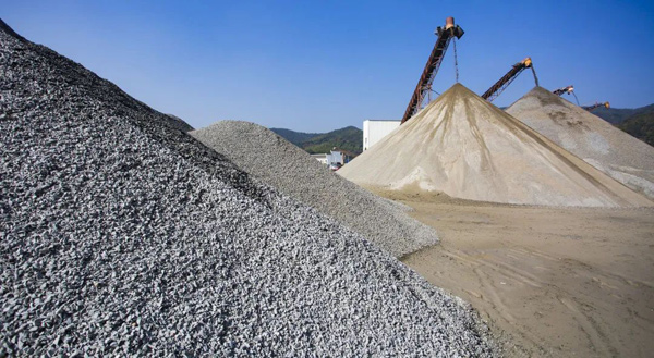 建一個(gè)砂石廠投資有哪些？唐山金路為您解答
